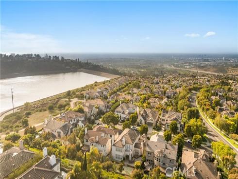 8 Rivage , Newport Coast, CA