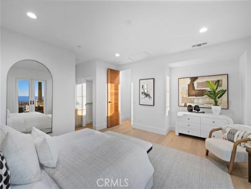 12  Via Giada  , Newport Coast, CA