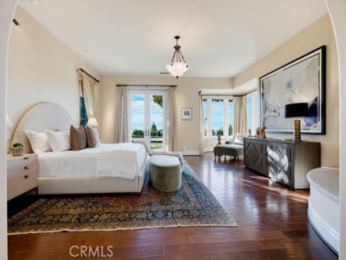 31 Overlook , Newport Coast, CA