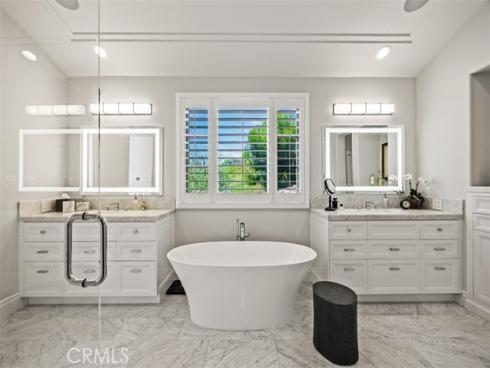 1 Ocean Bluff , Newport Coast, CA