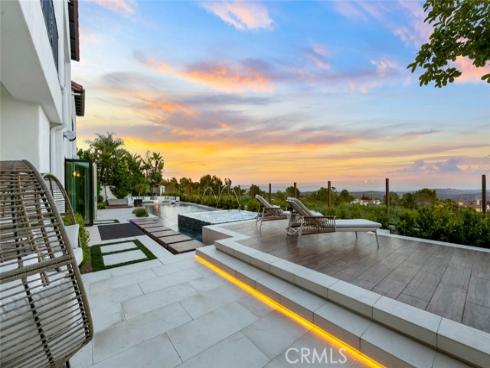 9 Coastal Canyon , Newport Coast, CA