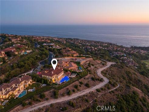 3 Del Mar , Newport Coast, CA