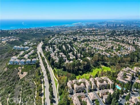 29  Bretagne  , Newport Coast, CA