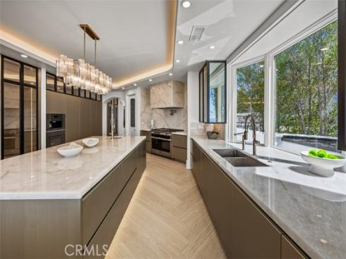 5 Sailview , Newport Coast, CA