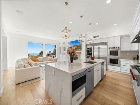24 Venezia , Newport Coast, CA