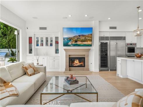 24 Venezia , Newport Coast, CA