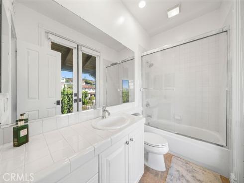 24 Venezia , Newport Coast, CA
