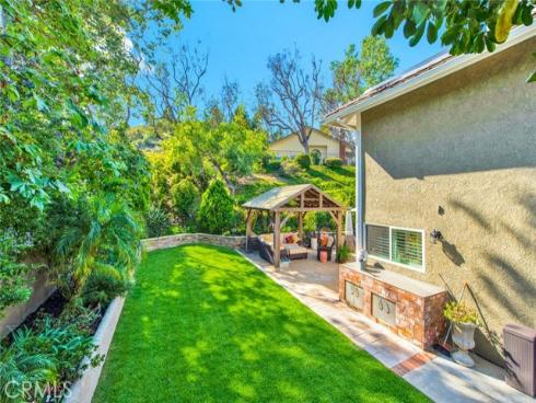 9881  Sunderland   Street, North Tustin, CA