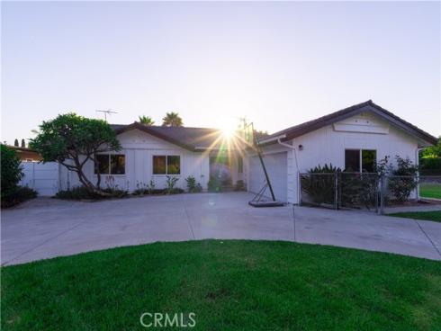 13431  Esplanade   Avenue, North Tustin, CA