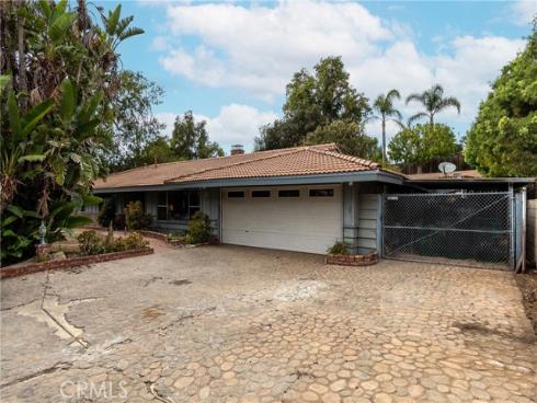 11181  Newport Avenue  , North Tustin, CA