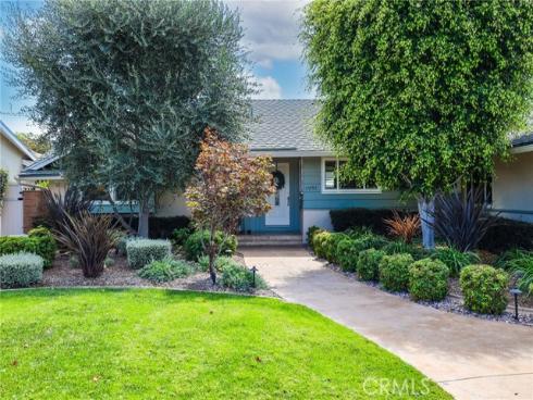 17892  Wellington   Avenue, North Tustin, CA