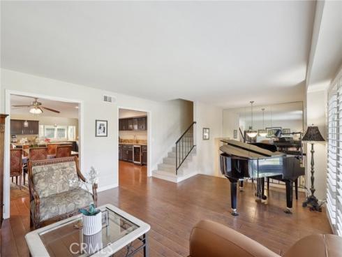 13101 Laurinda Way, North Tustin, CA