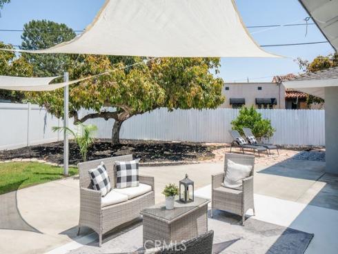 18211 Fairhaven Avenue, North Tustin, CA