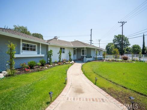 18211 Fairhaven Avenue, North Tustin, CA