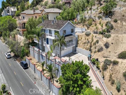 12235 Circula Panorama