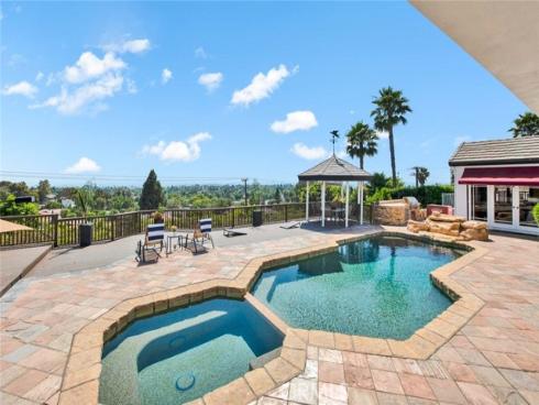 1532  Kensing   Lane, North Tustin, CA