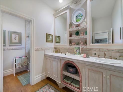 10821  Bronco   Circle, North Tustin, CA