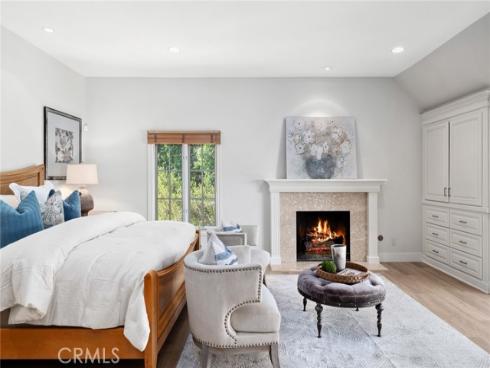 10302  Broadview   Place, North Tustin, CA