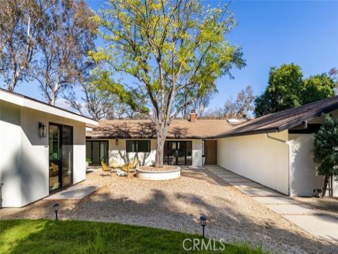 10141 Overhill Drive