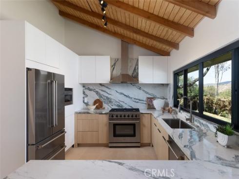 10141 Overhill Drive, North Tustin, CA