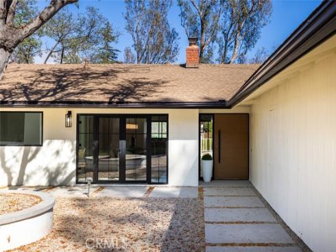 10141 Overhill Drive, North Tustin, CA