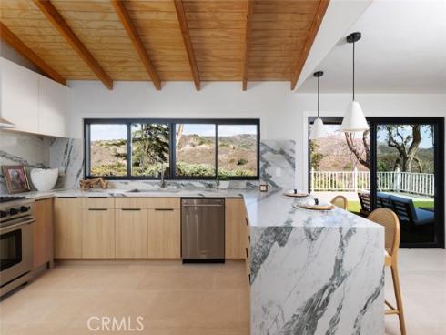 10141 Overhill Drive, North Tustin, CA