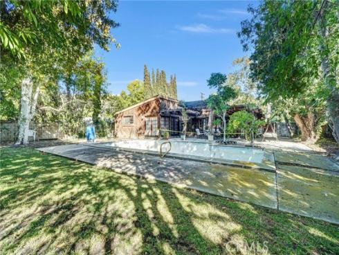 12551  Barrett  , North Tustin, CA