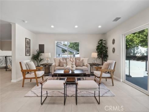 19201  Barrett   Lane, North Tustin, CA