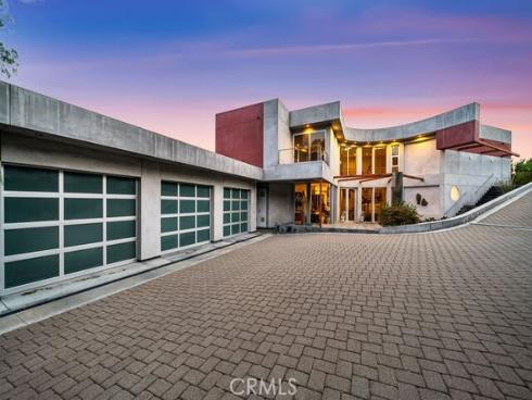 10182  Cowan Heights   Drive, North Tustin, CA