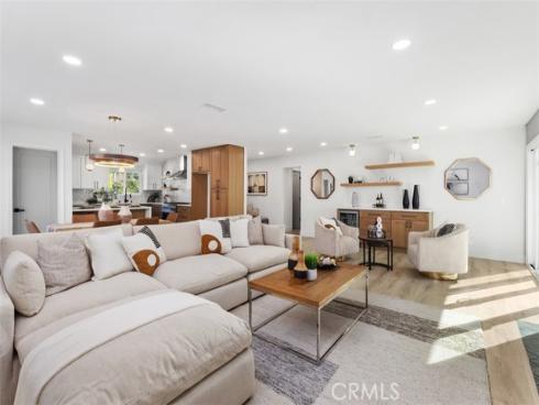 14261  Clarissa  , North Tustin, CA