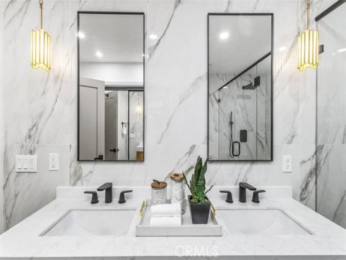 14261  Clarissa  , North Tustin, CA