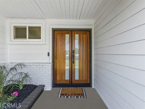 14261  Clarissa  , North Tustin, CA