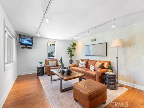 12782  Periwinkle  , North Tustin, CA