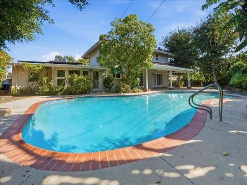 1262  Brittany Cross Rd  , North Tustin, CA