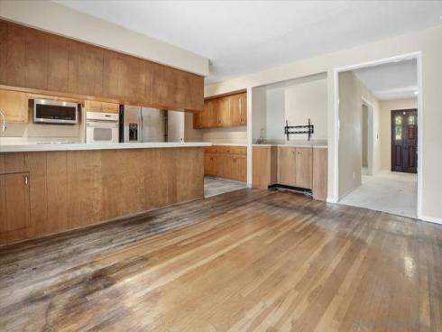 1262  Brittany Cross Rd  , North Tustin, CA