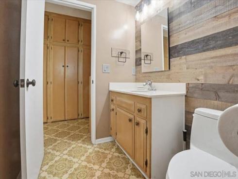 1262  Brittany Cross Rd  , North Tustin, CA