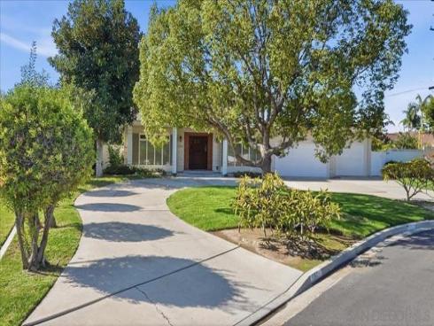 1262  Brittany Cross Rd  , North Tustin, CA