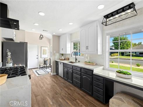 11891  Gladstone   Drive, North Tustin, CA