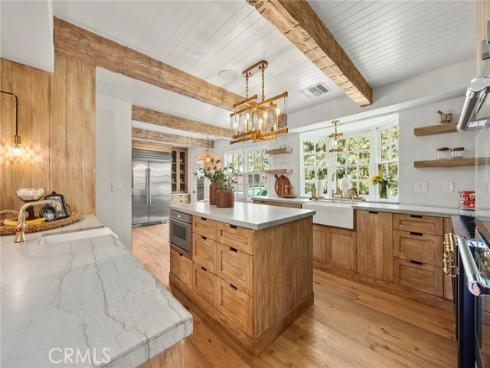 10162  La Sierra  , North Tustin, CA