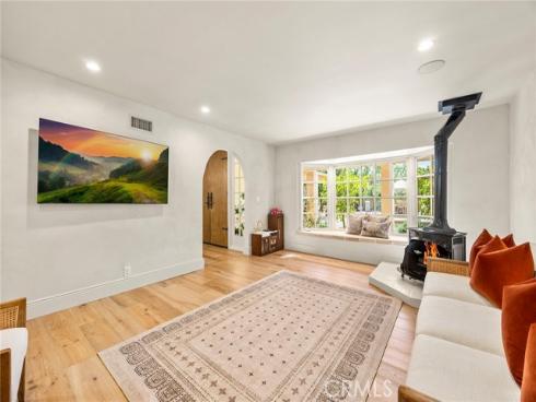 10162  La Sierra  , North Tustin, CA