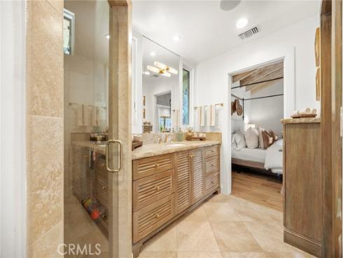 10162  La Sierra  , North Tustin, CA