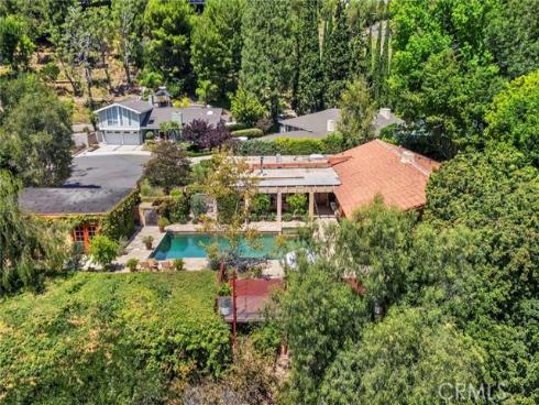 10162  La Sierra  , North Tustin, CA