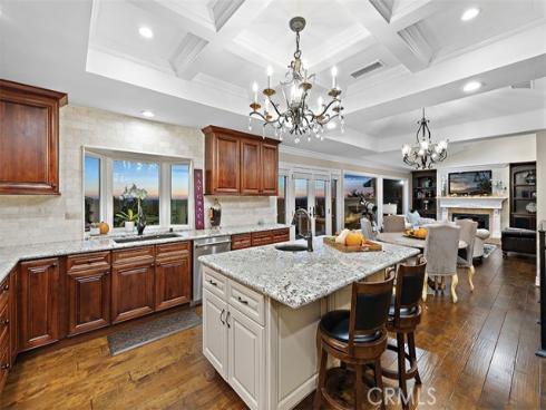 1542  La Loma  , North Tustin, CA