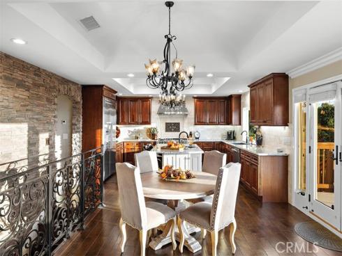 1542  La Loma  , North Tustin, CA