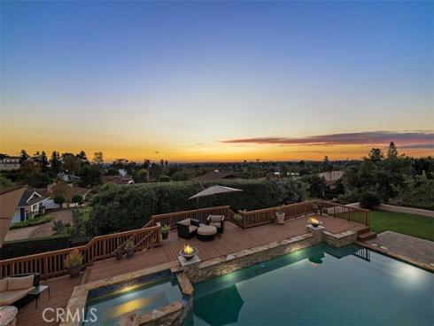 1542  La Loma  , North Tustin, CA