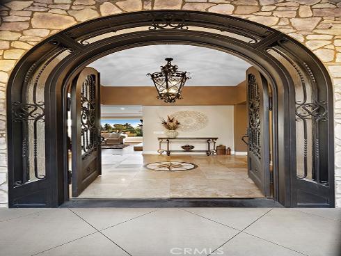 1542  La Loma  , North Tustin, CA