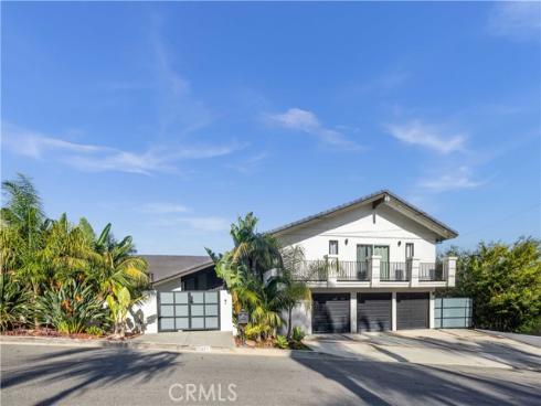 1711  Sirrine  , North Tustin, CA