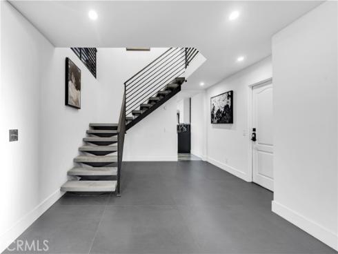 1711  Sirrine  , North Tustin, CA