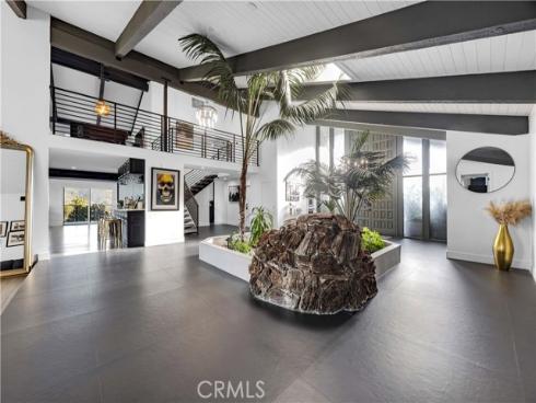 1711  Sirrine  , North Tustin, CA