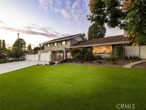 19201 Barrett Lane, North Tustin, CA